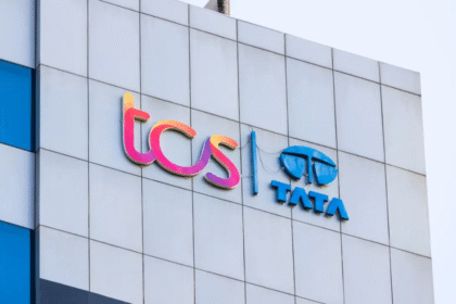 tcs m&s contract